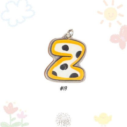 Customized Pet Collar|Crayon Shin-chan Letter Charms|Step 2: Choose your Favorite Charms